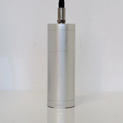 Small Self-Contained Vibration MeterHandheld Vibration Calibrator Vibration Analyzer